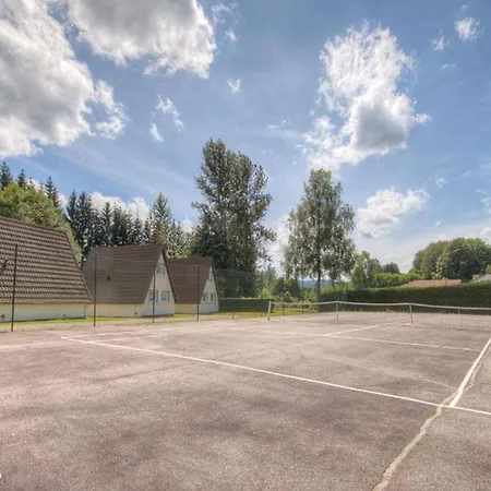 Confortable Avec Terrasse Et Jardin - Api-1-52-889 Campsite *