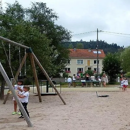 Confortable Avec Terrasse Et Jardin - Api-1-52-889 *