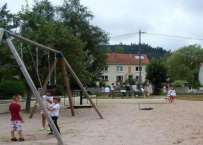 Confortable Avec Terrasse Et Jardin - Api-1-52-889 *